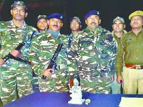 Police recovered white gold statues